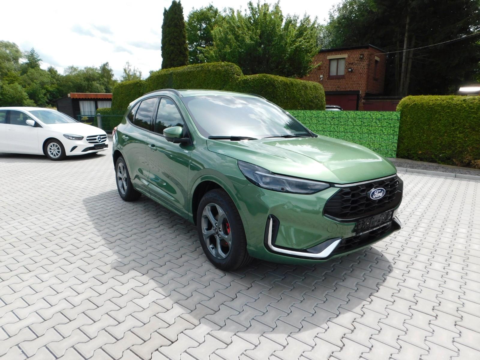 Ford Kuga Hybrid ST-Line X 4X4
