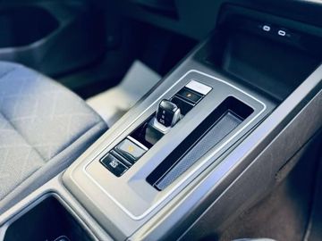 Volkswagen Golf - 11