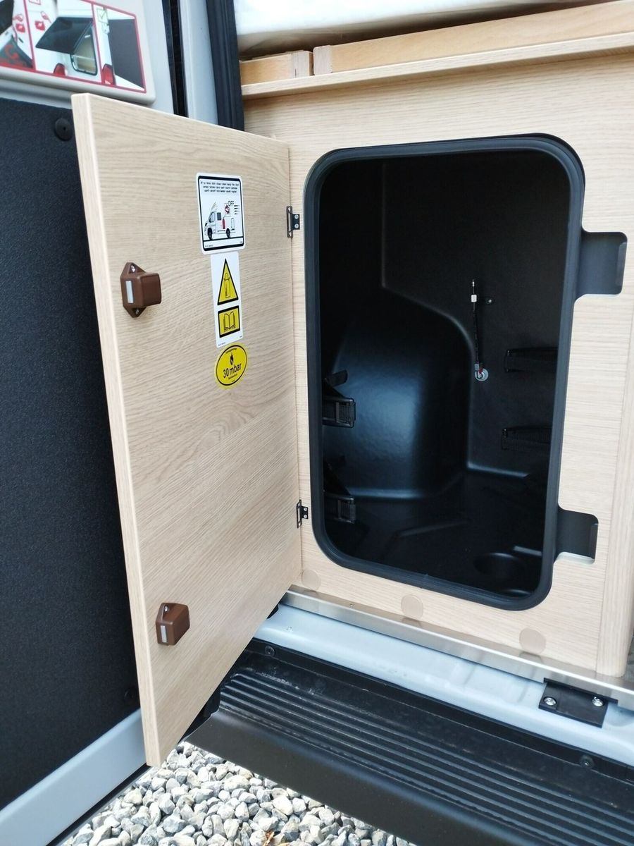 Fahrzeugabbildung Sunlight Adventure Cliff 602 Automatik, Dörr Edition, LTE