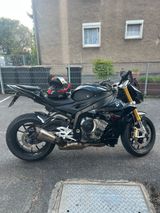 BMW S 1000 R  - NAKED BIKE VON 751 BIS 1000 CCM