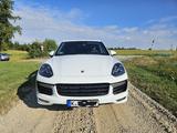 Porsche Cayenne GTS, approved, checkheft PZ - Porsche Gebrauchtwagen in Troisdorf