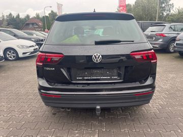 Volkswagen Tiguan - 5
