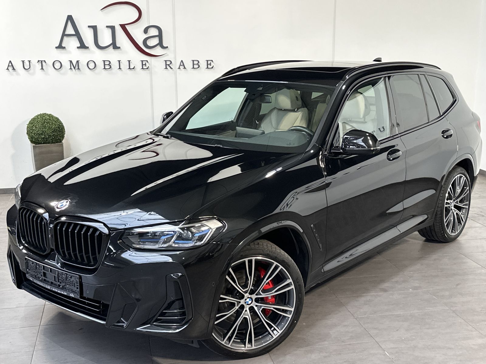 Fahrzeugabbildung BMW X3 xDrive30d M-Sport NAV+LASER+HEADUP+PANO+360°
