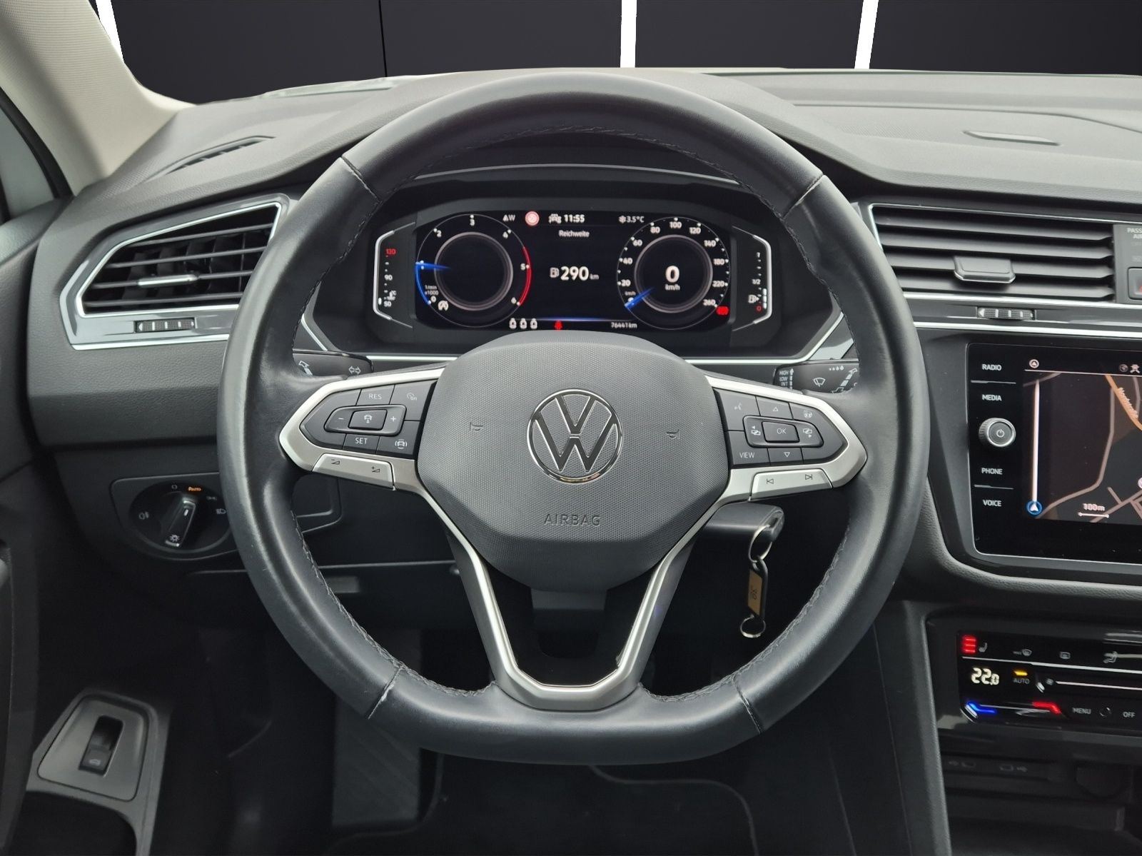 Fahrzeugabbildung Volkswagen Tiguan Allspace TDI LED AHK Navi AID ACC SHZ 18"