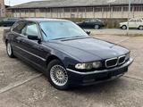 BMW 750iL Auto 750i - BMW 750: 750il