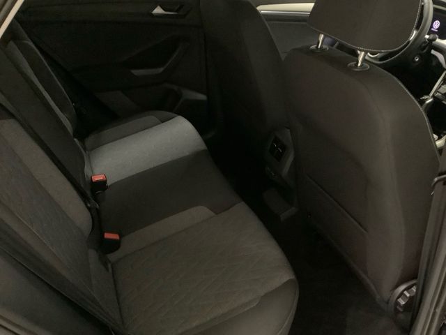 T-Roc Move1,0 TSI 81 kW 6-Gang  ACC, Navi, Kamer