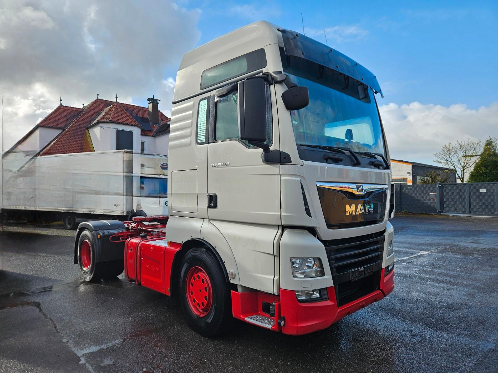 MAN TGX 18.500 Brandschaden 2xPTO EngineOK Hydraulik