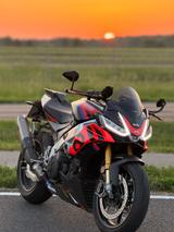 Aprilia Tuono V4 Factory - Aprilia Motorräder in Berlin