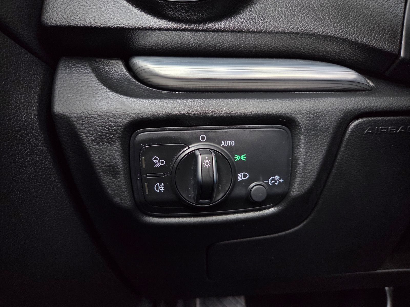 Fahrzeugabbildung Audi A3 Cabriolet 35 TFSI S line sport B&O LED NAV
