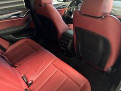Fahrzeugabbildung BMW X3 xDri 20d M Sport--DrivingProf/AHK/Pano/HeadUp