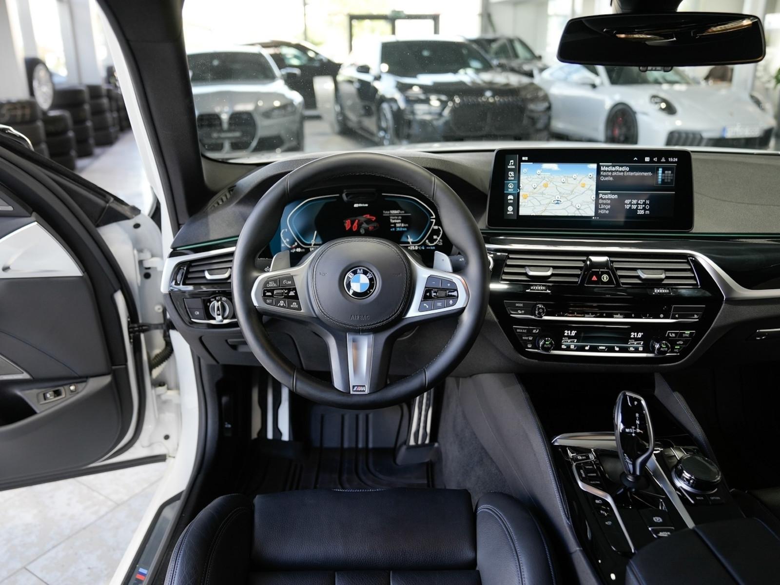 BMW 530e M Sport 19LM M-Sitze 360°K Harman Assist.