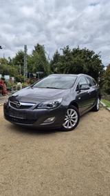 Opel Astra J Baujahr 2010 TÜV bis 08/2027 - Opel Astra aus 2010: Kombi