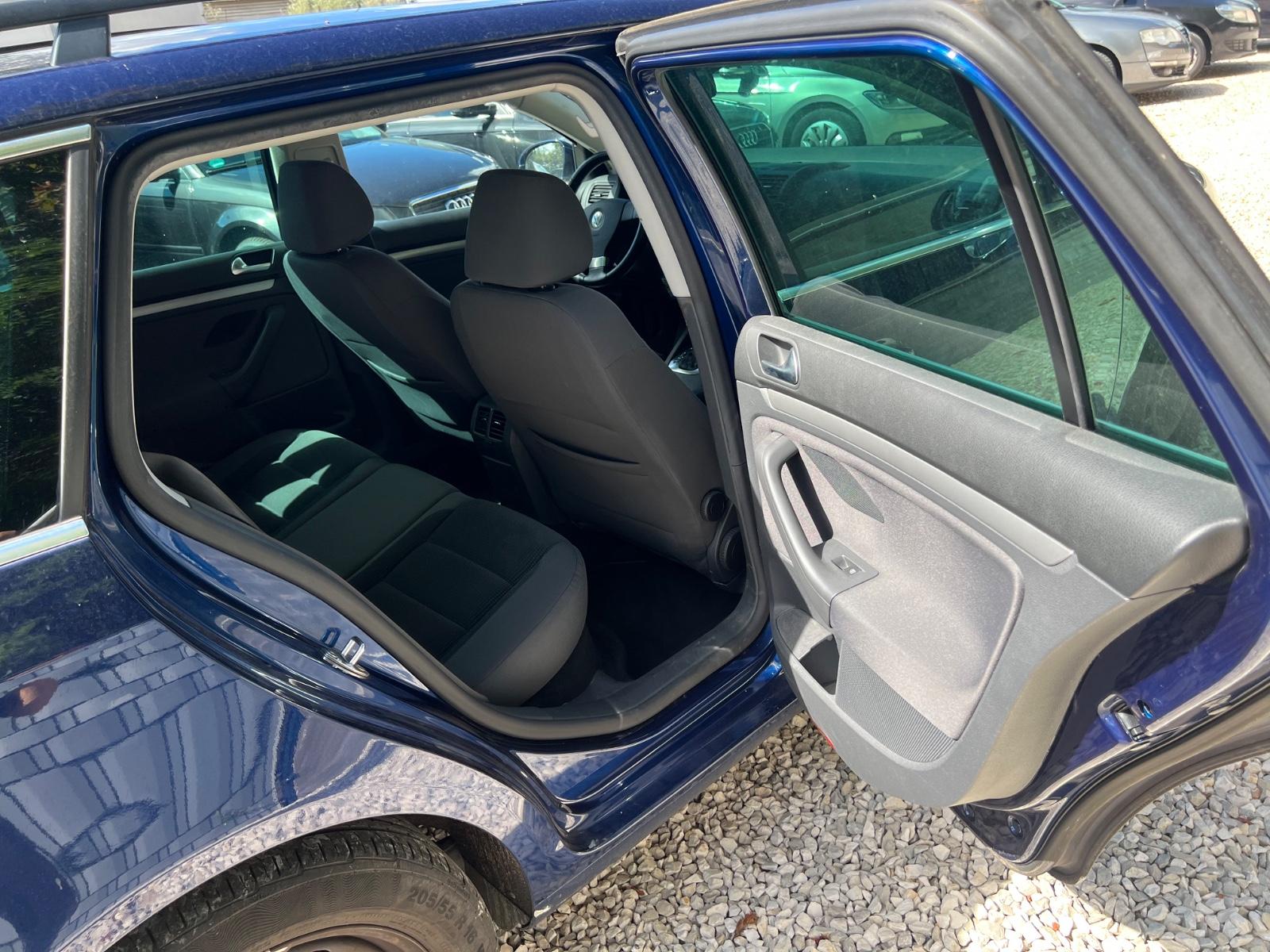 Volkswagen Golf 2009 — photo 19