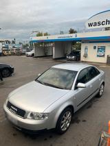 Audi A4 2.0 Benzin Bose Premium neu tüv 12... - Audi A4 aus 2000