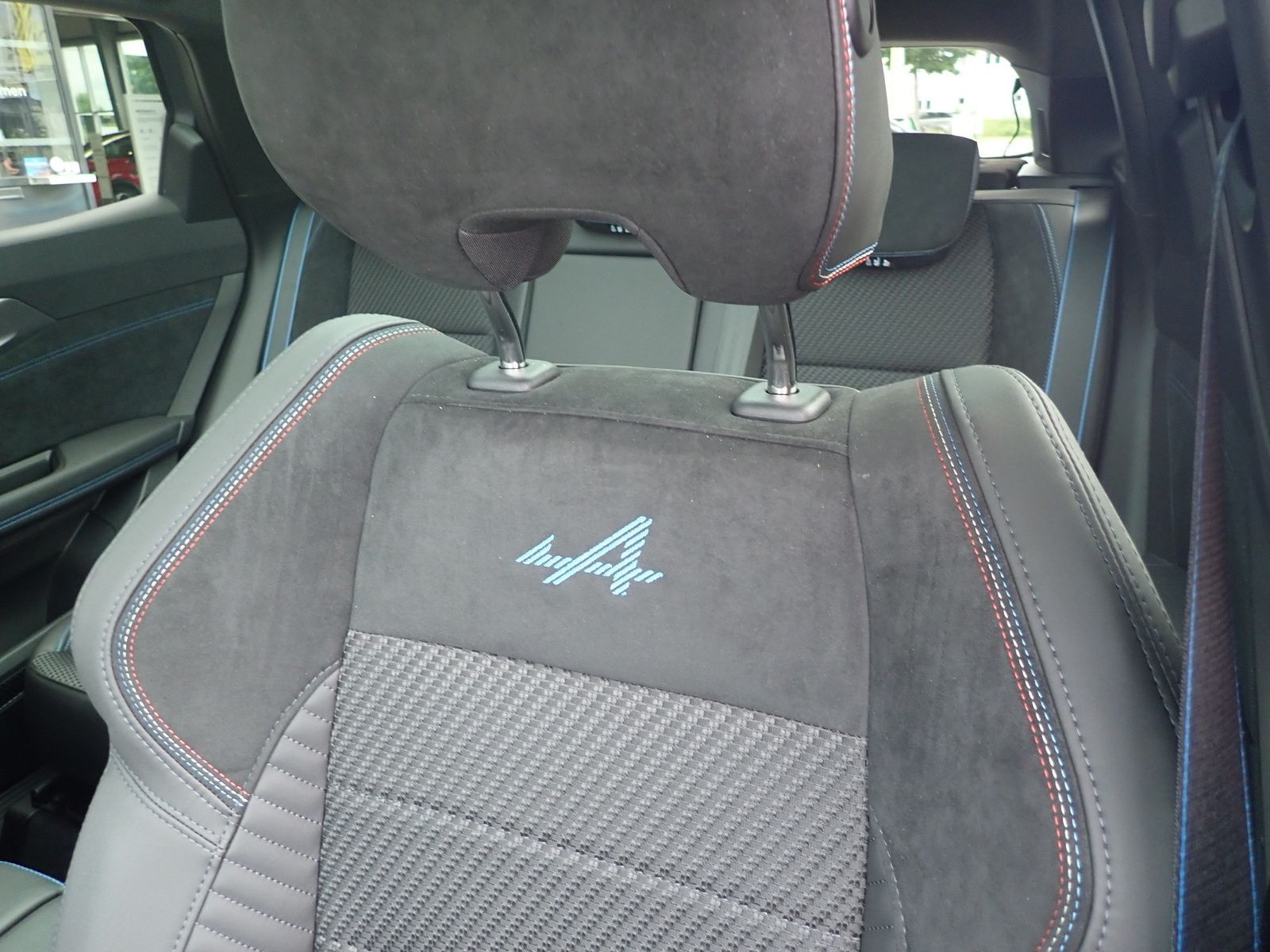 Fahrzeugabbildung Renault Austral Esprit Alpine Mild Hybrid 160 Automatik