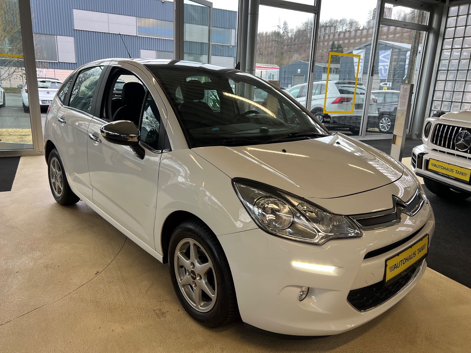 Fahrzeugabbildung Citroën C3 Selection * WENIG KILOMETER *