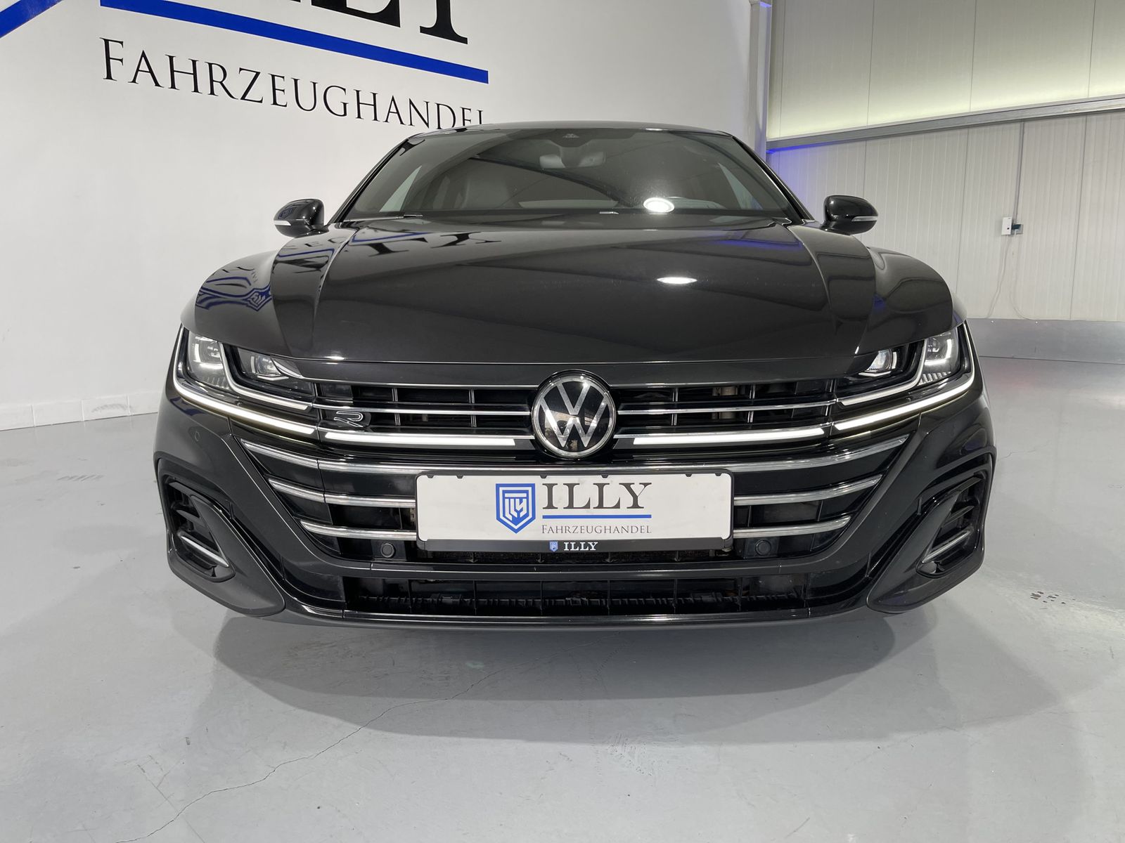 Fahrzeugabbildung Volkswagen Arteon Shooting Brake R-Line 2.0 TDI*AHK*Leder*