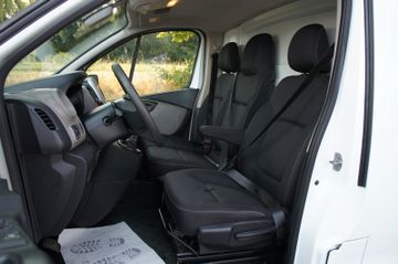 Renault Trafic - 11