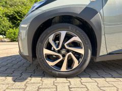 TOYOTA Aygo X Teamplayer