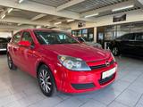 Opel Astra H Lim. Enjoy - Opel Astra aus 2005: H