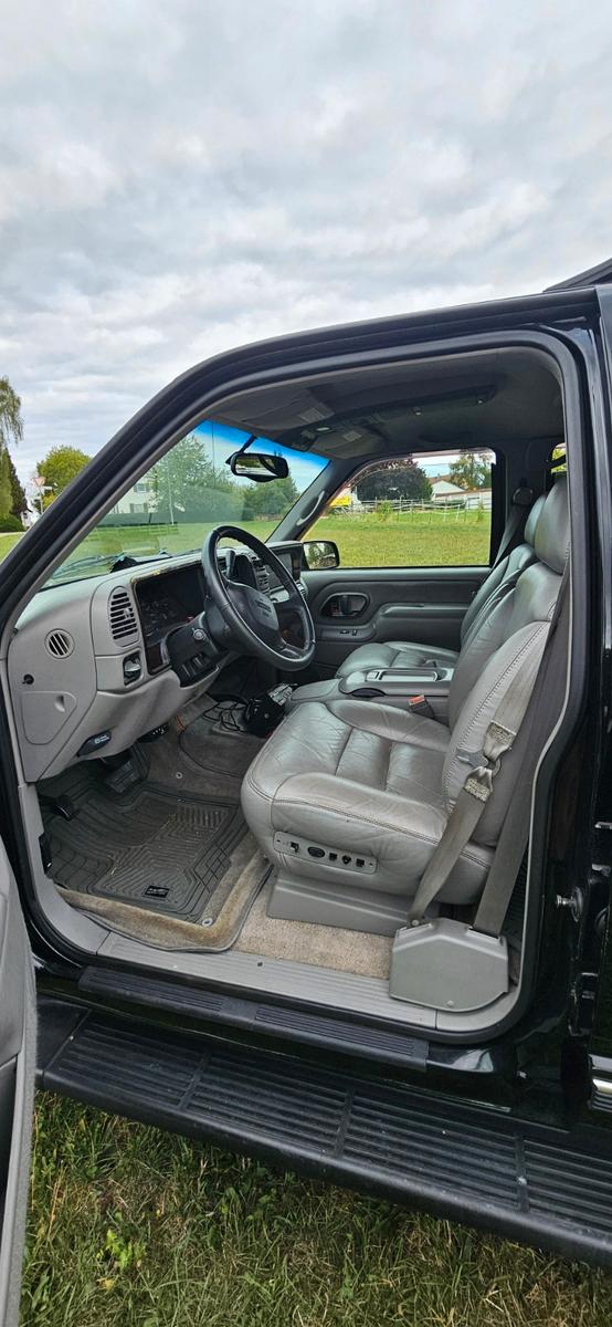 GMC Suburban K1500