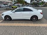 Mercedes-Benz CLA 45 AMG 4MATIC|PANO|KAMERA|SITZH.|DCT|ALCANTA - gebrauchte Mercedes-Benz CLA 45 AMG aus dem Jahr 2019