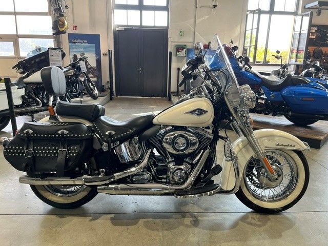 Harley-Davidson Heritage Classic FLSTC 103