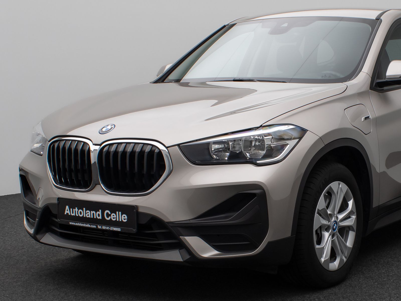 Fahrzeugabbildung BMW X1 xD25e  DAB Navi Lordos Geschwindigkeitsreg
