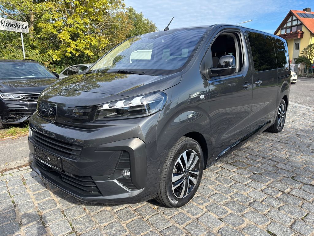 Image of Peugeot Traveller