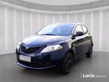 Lancia LANCIA Ypsilon 1.0 firefly hybrid Silver s&s 70c - Lancia Ypsilon Silver mit Hybrid-Antrieb (Benzin/Elektro)