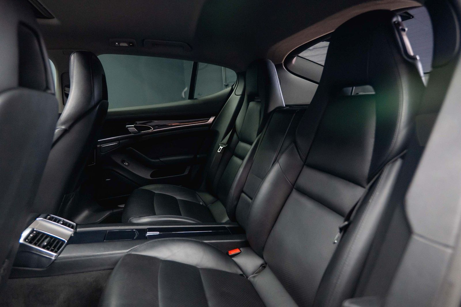 Fahrzeugabbildung Porsche Panamera 3.0 V6 Diesel *Active Suspension*Kamera