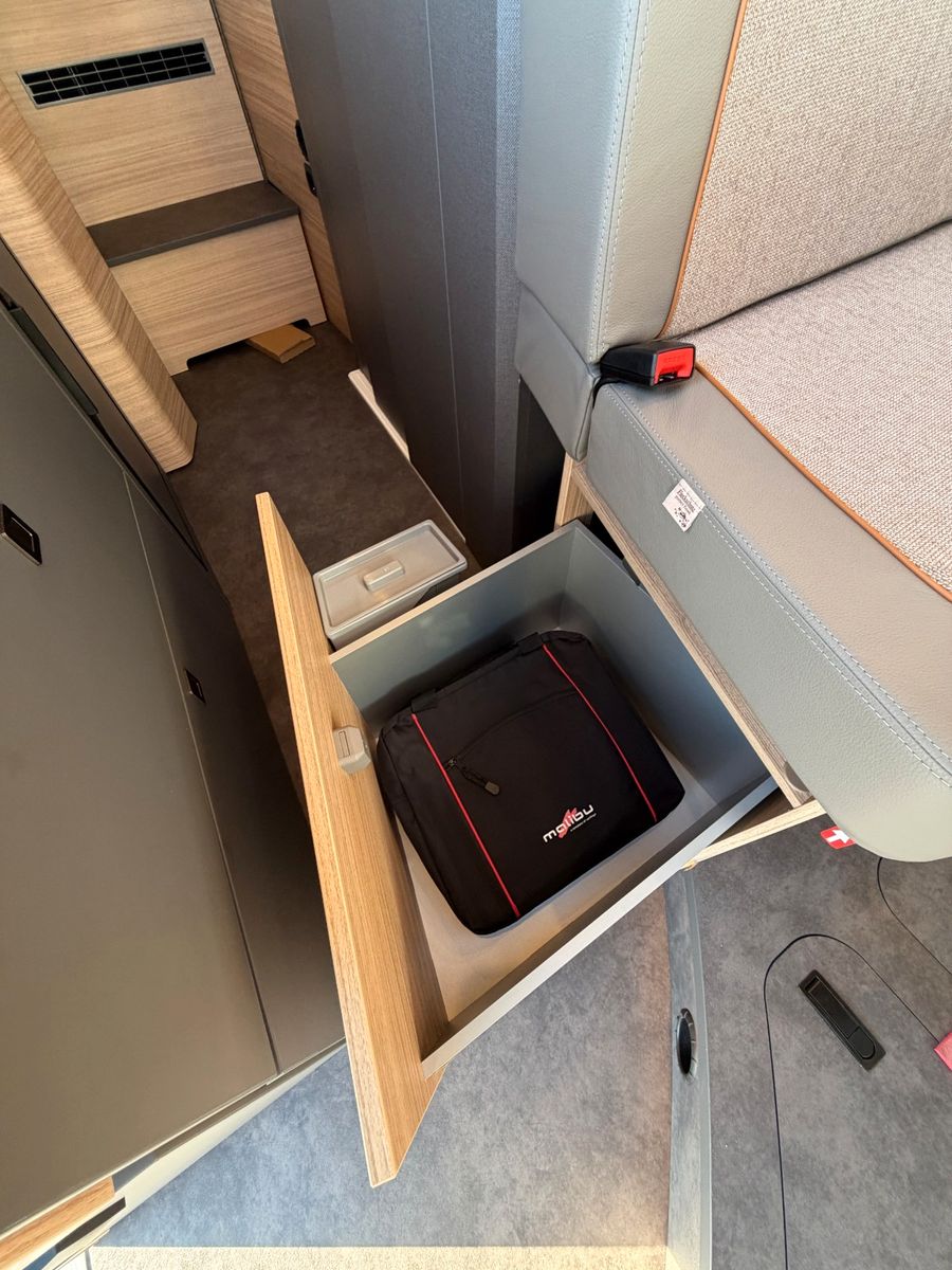 Fahrzeugabbildung Malibu Van Diversity GT skyview 640 LE K Lucca MJ26