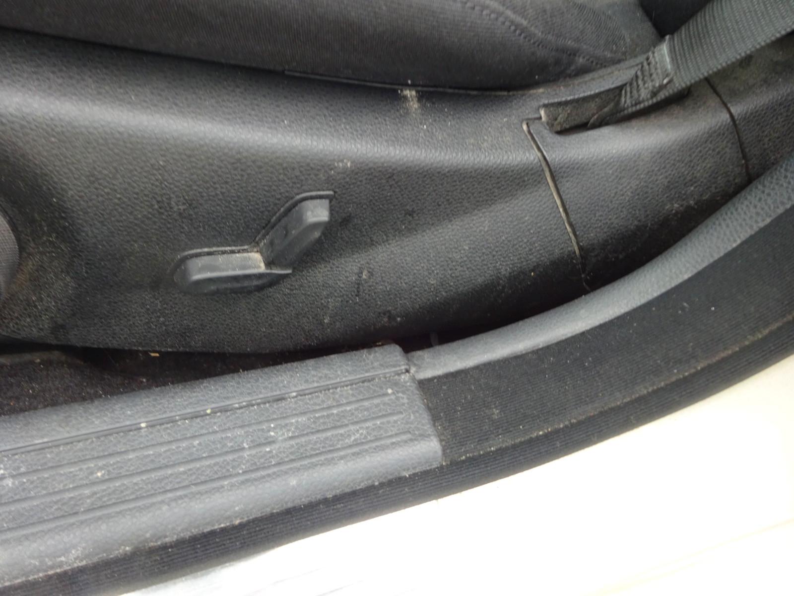 Mercedes-Benz C180 2011 — photo 11