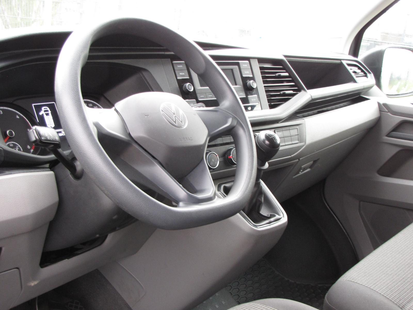 Volkswagen T6.1  L2 lang Flügel 3 Sitze Top Scheckheft VW