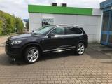 Volkswagen Touareg 3.0 V6 TDI Tiptronic BMT Terrain Tec... - VW Touareg Gebrauchtwagen in Hannover