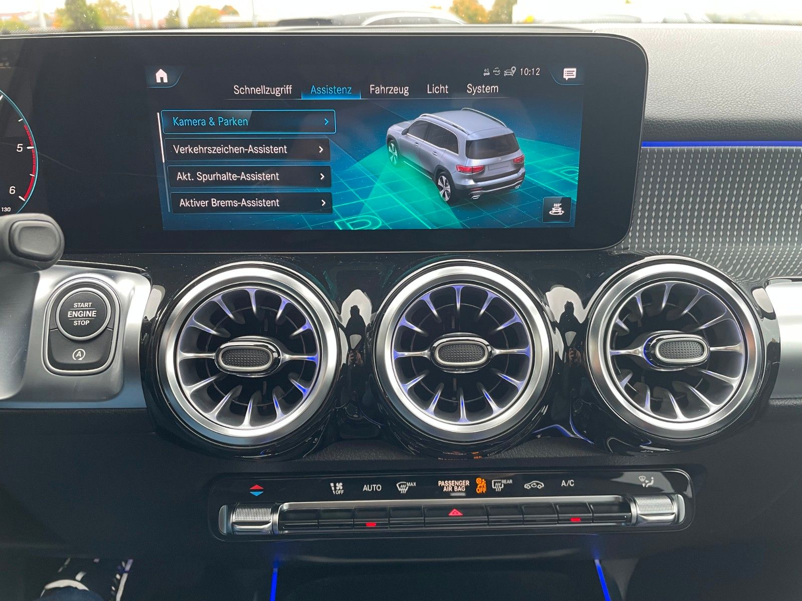 Fahrzeugabbildung Mercedes-Benz GLB 220 d 4MATIC Progressive AHK+Memory+Pano+360