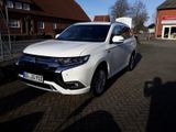 Mitsubishi Plug-in Hybrid Outlander 2.0 MIVEC PLUG-IN H...