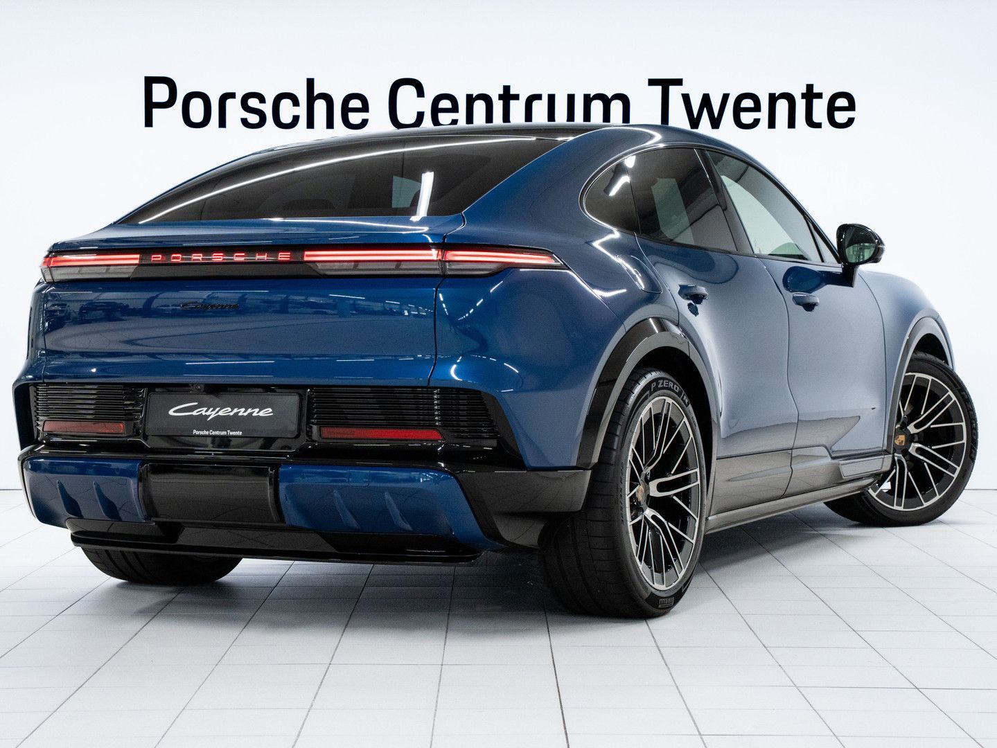 Porsche Cayenne Coupé Electric imagem 3