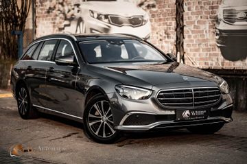 Mercedes E 300 - 1