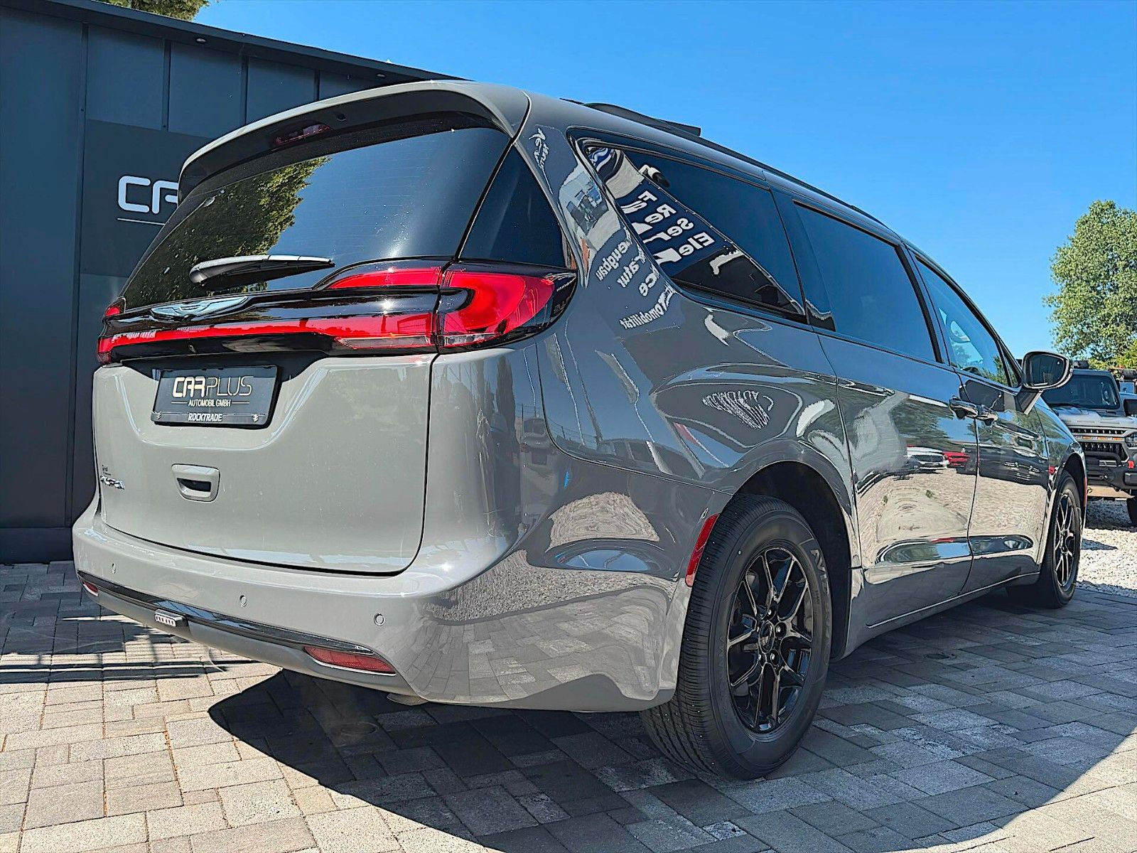 Fahrzeugabbildung Chrysler Pacifica 3.6 L V6 LIMITED LPG  *LED*CarPlay*ACC*