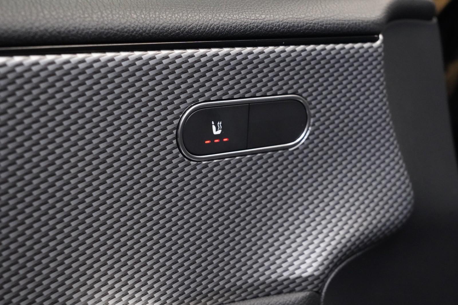 Mercedes-Benz A 250 +LED+MBUX+CARPLAY+DAB+CARBON+AUG. REALITY+