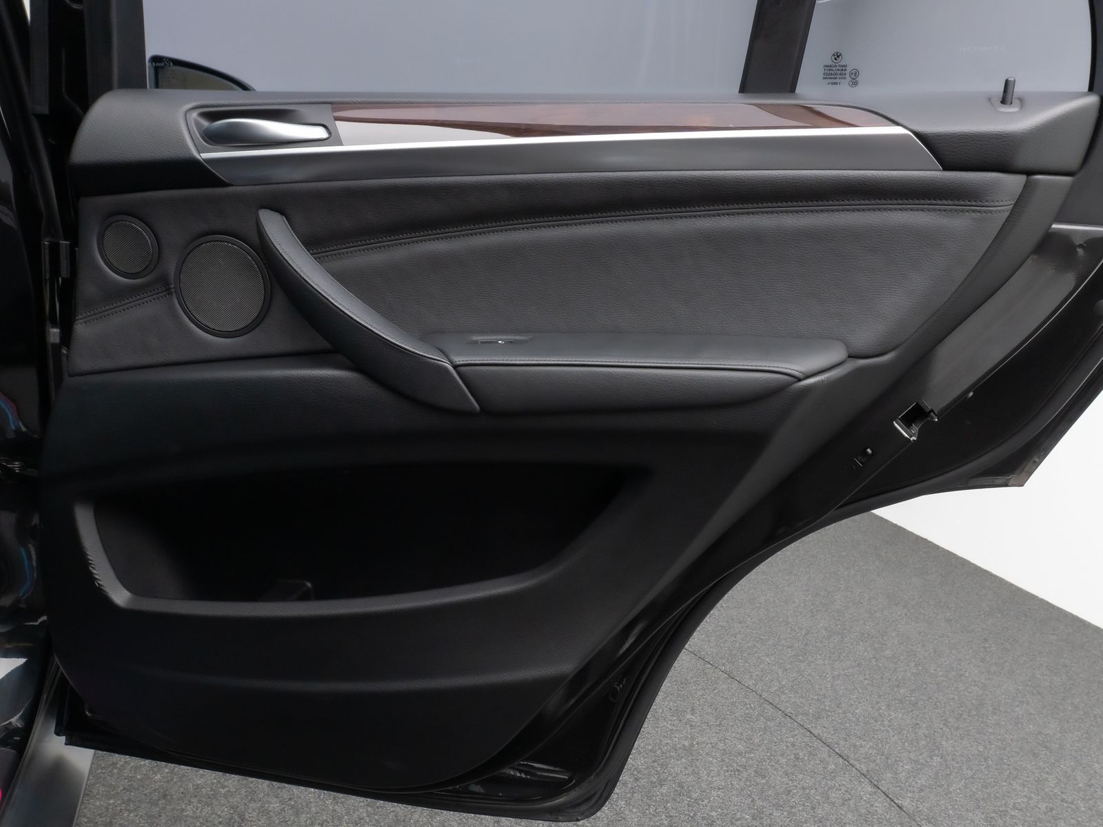 Fahrzeugabbildung BMW X5 xD40d  Sport Panorama Kamera HUD HiFi SoftCL