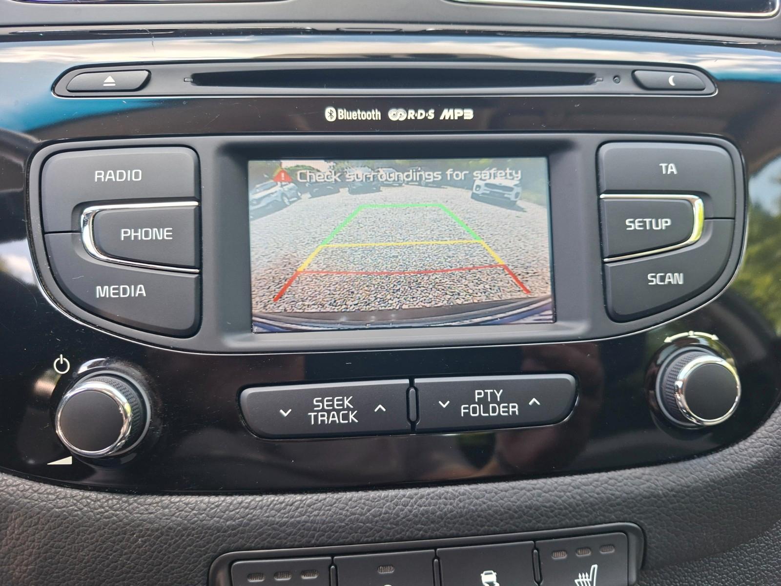Kia cee'd 2015 — photo 18