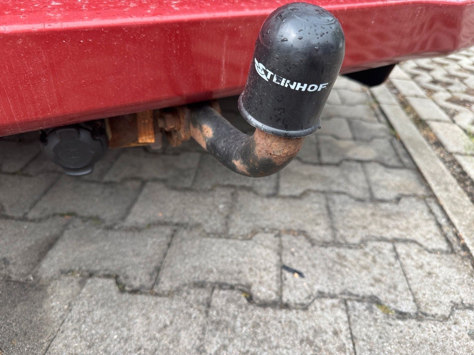 Ford Tourneo Courier Titanium – Bild 12