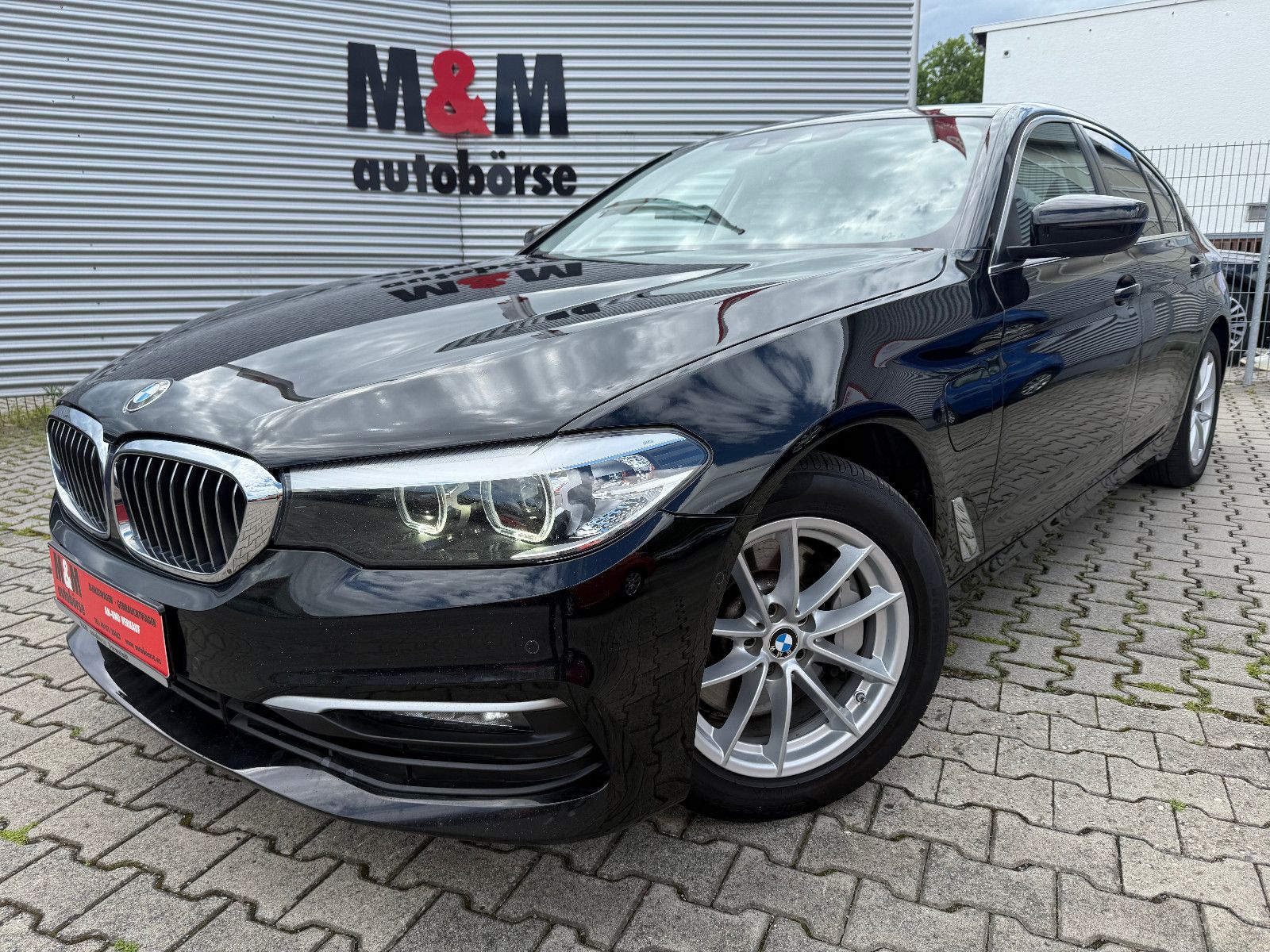 BMW 530e iPerfromace Lim Nav/Kamera/Assistenz/LED/Sh