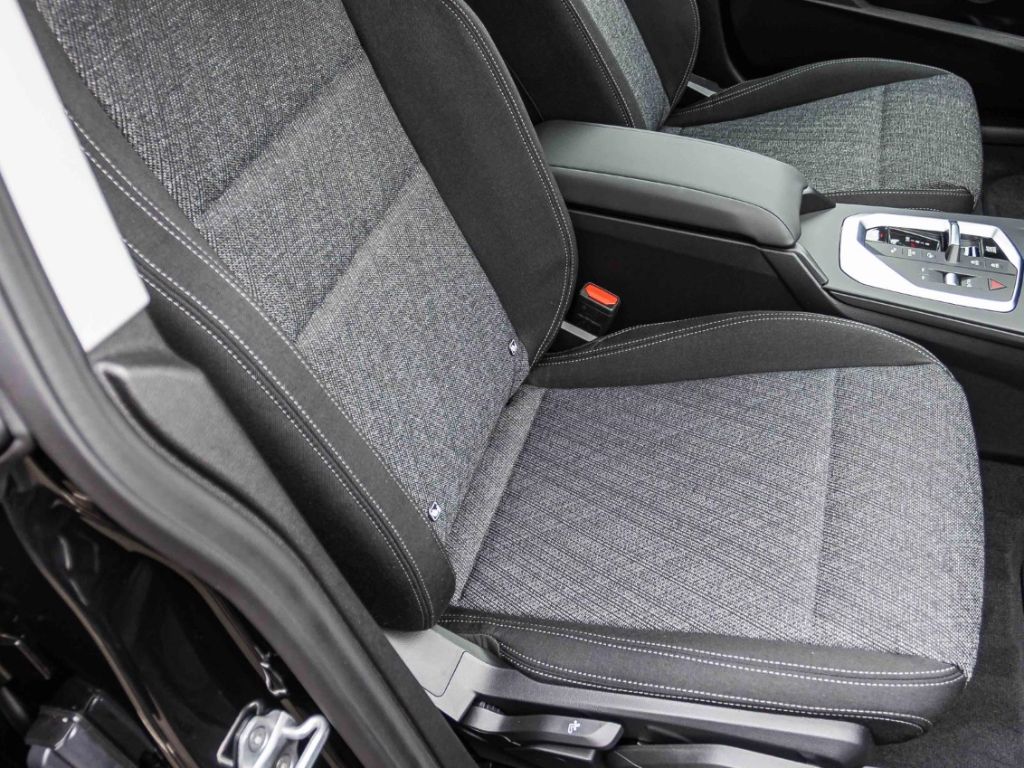 BMW 216 - Bild 17