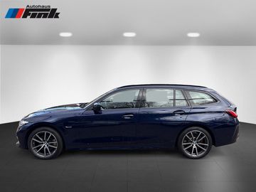 BMW 330e xDrive Touring A Head-Up DAB LED RFK Shz
