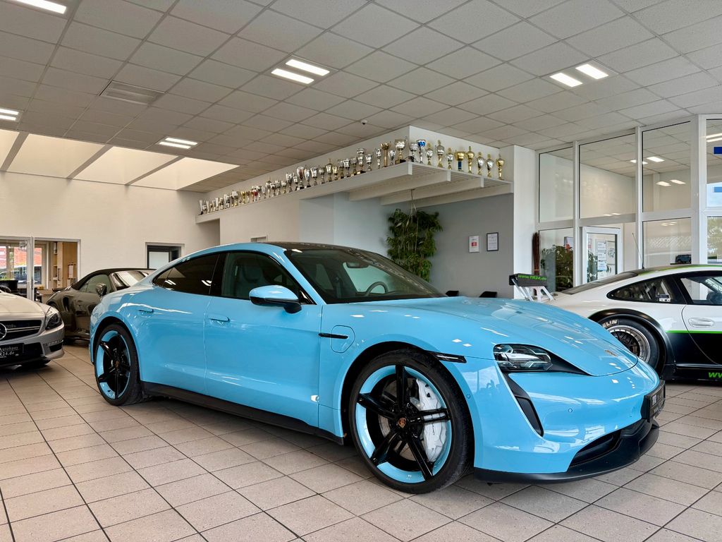 Porsche Taycan