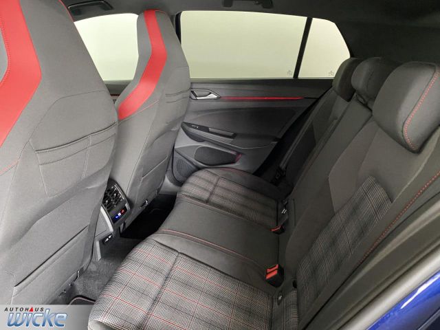Golf VIII 2.0 TSI DSG GTI NAVI KLIMA LED KEYLESS