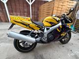 Honda ! CBR 900 RR SC33 Fireblade ! - HONDA CBR 900 RR